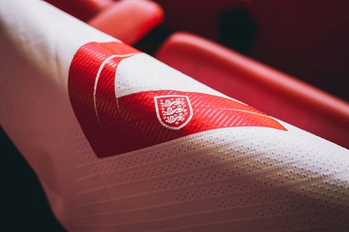 Nike-News-Football-Soccer-England-National-Team-Kit-2_77377