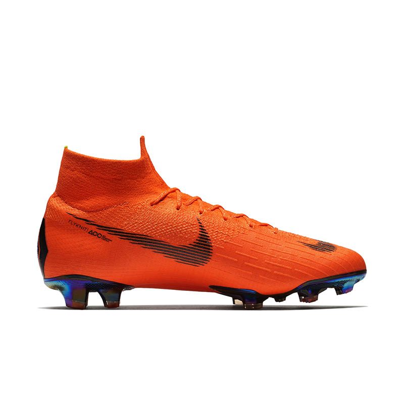 SP18_FB_BornMercOrange_Superfly6EliteFG_AH7365-810-C_76471