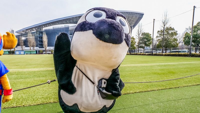 12_名古屋_グランパスくん