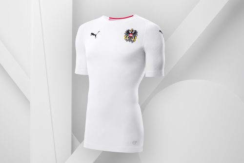 18SS_Consumer_TS_Football_WC_ALLWHITE_AUSTRIA_02