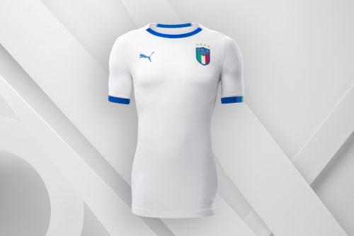 18SS_Consumer_TS_Football_WC_ALLWHITE_ITALY_02