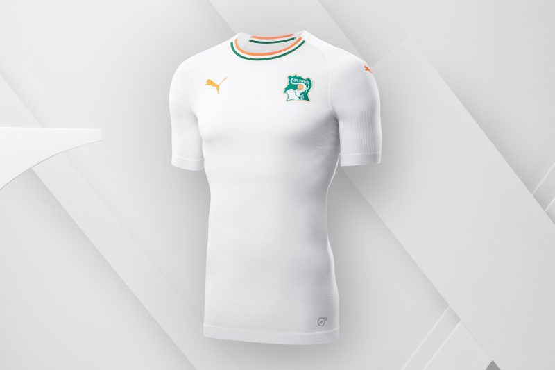 18SS_Consumer_TS_Football_WC_ALLWHITE_IVORYCOAST_01