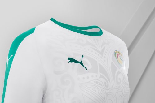 18SS_Consumer_TS_Football_WC_ALLWHITE_SENEGAL_DETAIL_03