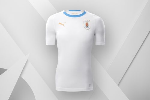 18SS_Consumer_TS_Football_WC_ALLWHITE_URUGUAY_01