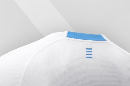 18SS_Consumer_TS_Football_WC_ALLWHITE_URUGUAY_DETAIL_02