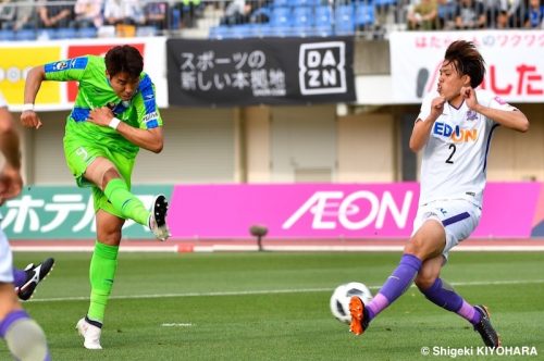 J1 20180415 Shonan vs Hiroshima Kiyohara5