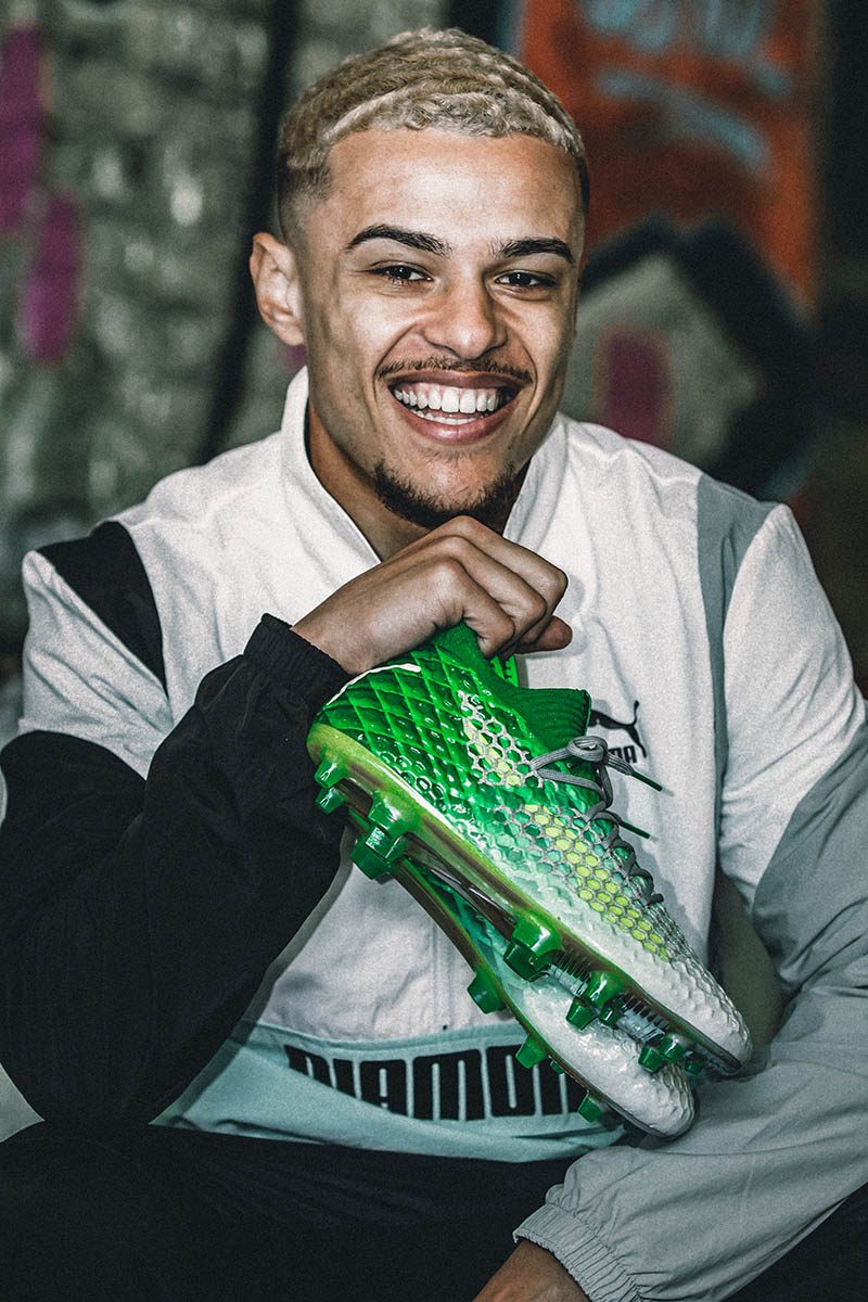 18SS_DIGITAL_IG_TS_FOOTBALL_FUTURE-NEXT_Q2_Latibeaudiere_6