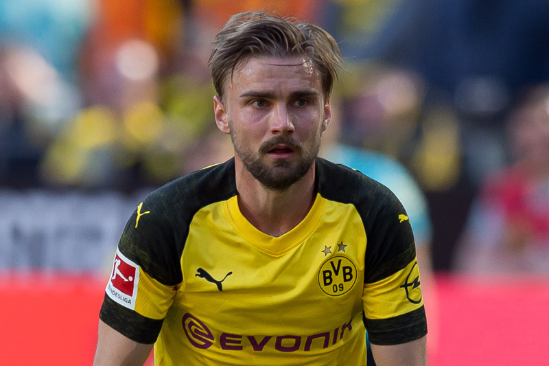 シュメルツァー、ドルトムント主将継続を辞退「新たなスタートを