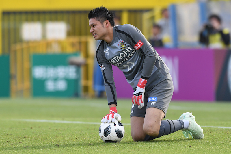 中村航輔