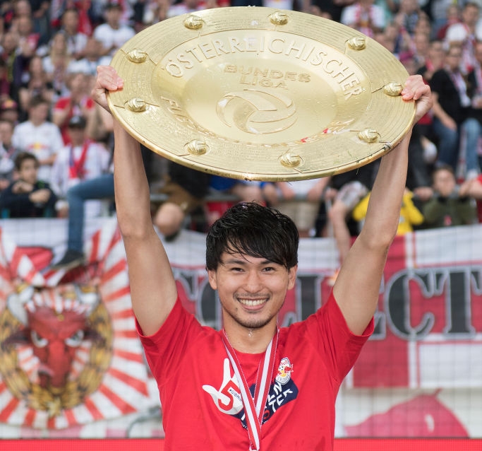 長友がガラタサライで優勝 欧州リーグで優勝経験のある日本人ってどのくらいいる サッカーキング