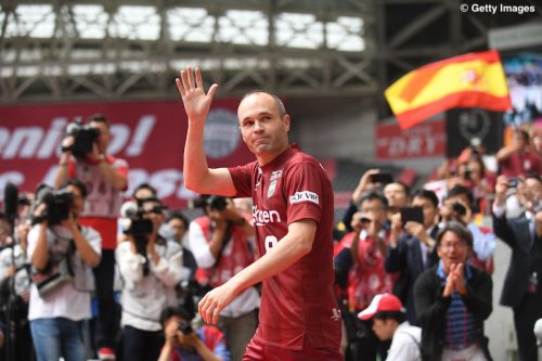 Andres Iniesta Meets Vissel Kobe Supporters