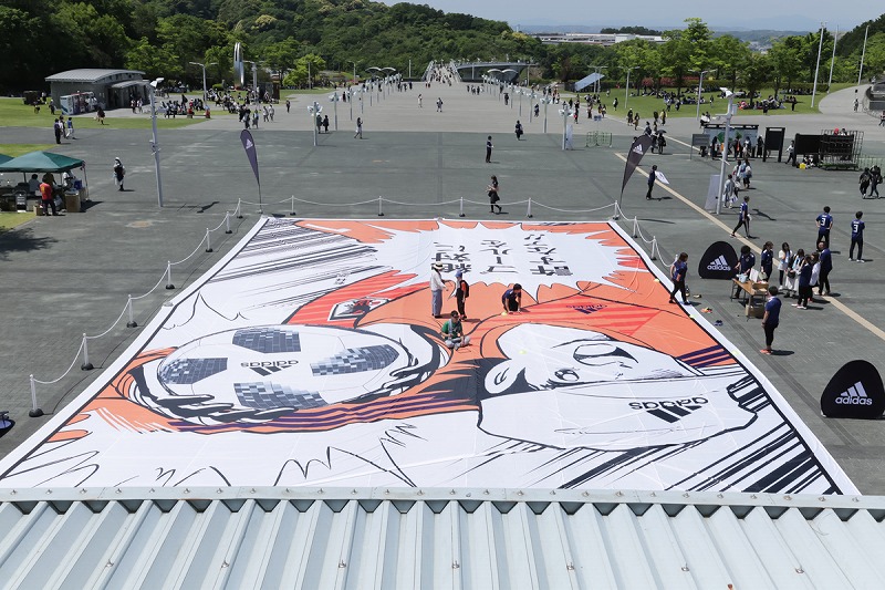 Adidas キャプテン翼 Stadium Comic が静岡県で開催 特別ゲストに名波監督とjoyが登場 サッカーキング