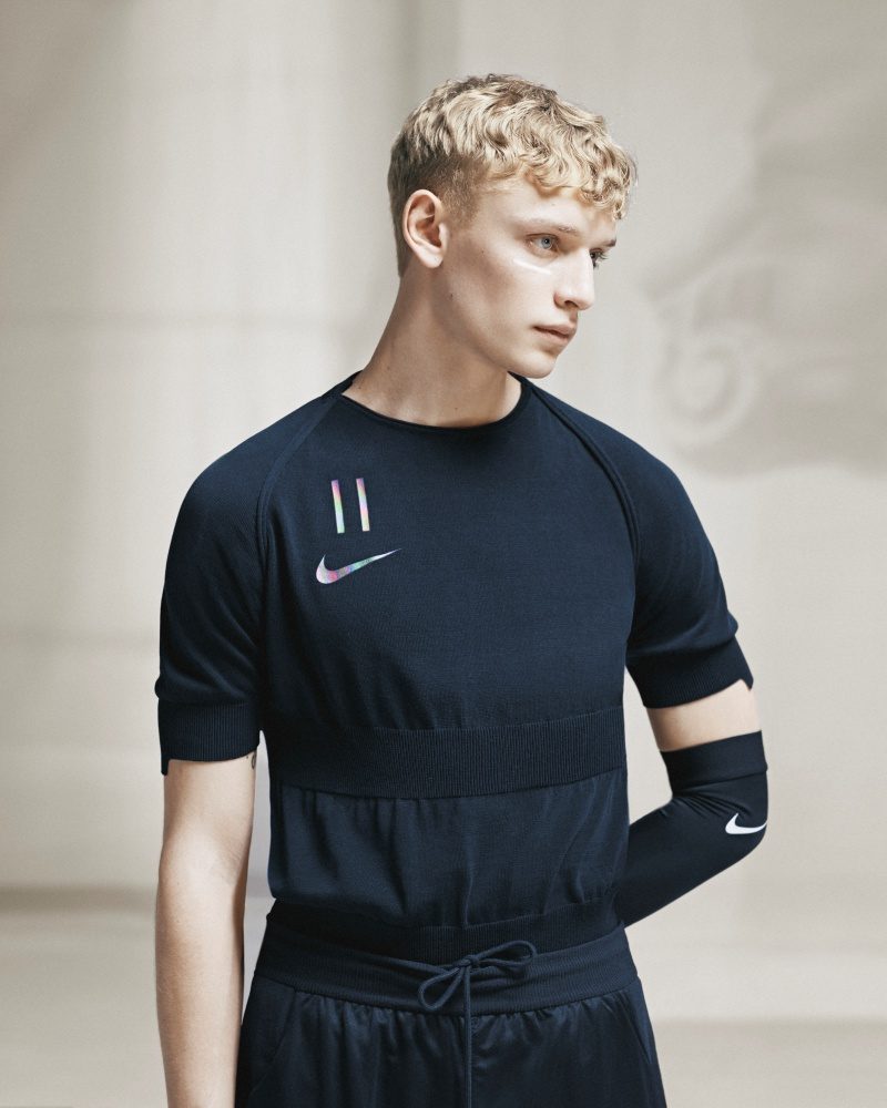 NIKE LAB KJ キムジョーンズモッズコート　リバーシブル 写真・10枚目】ヴァージル・アブローとキム・ジョーンズがフットボール