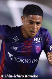 バングーナガンデ佳史扶