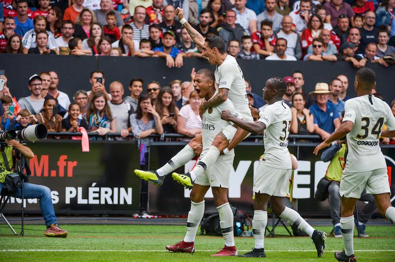 W杯後初出場のムバッペが2ゴール！　PSG、敵地で開幕2連勝飾る