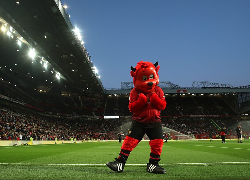 写真・1枚目】“宇宙人”から“ハンマー戦士”まで…クセ者がそろうプレミア