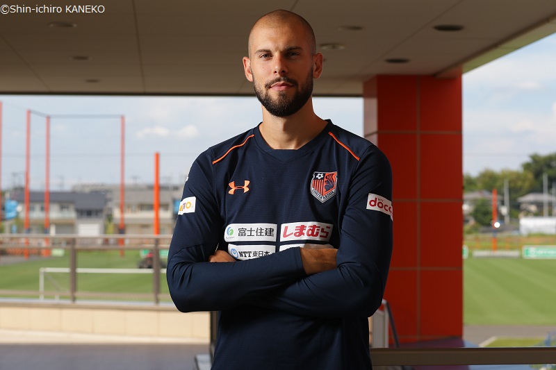 ロビン・シモヴィッチ（大宮）『日本がサッカー大国になるため、次はベスト8へ』【外国籍J戦士に聞く強化への道筋】