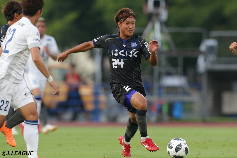 【ライターコラムfrom甲府】リーグ初得点から5戦3発　夏の苦境にも気を吐く大卒2年目・曽根田