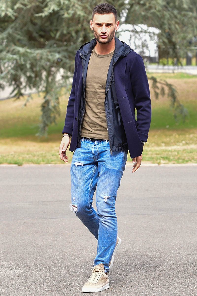 France Soccer Team - Team arrival