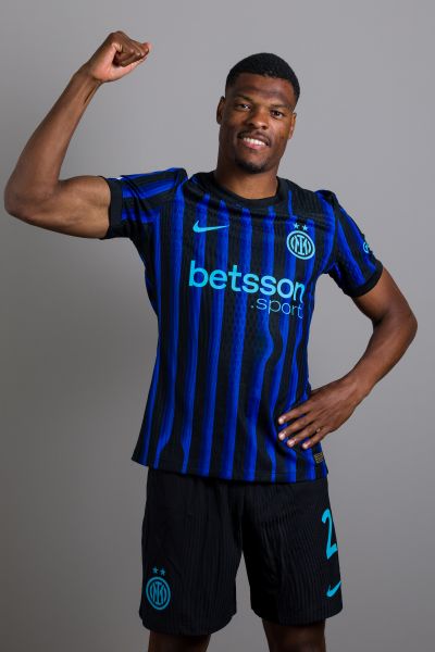 デンゼル・ダンフリース（インテル）のプロフィール画像