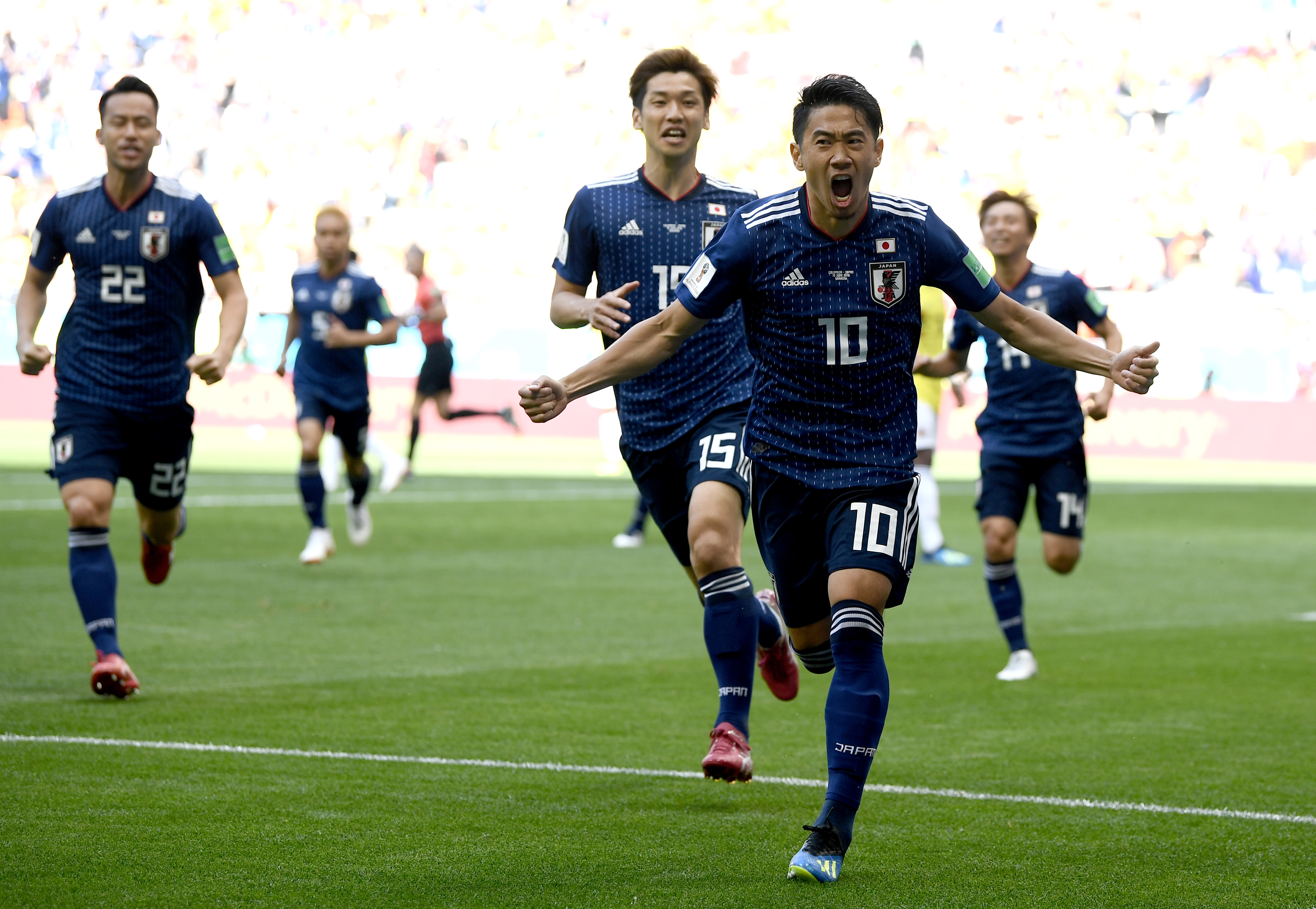 【希少】日本代表 2018ロシアW杯メモリアルユニフォーム