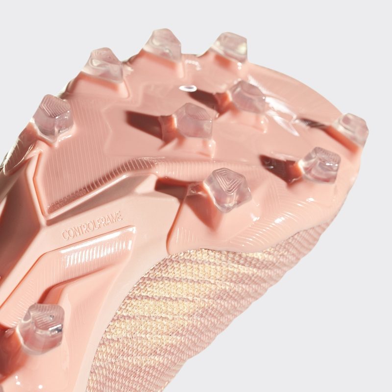 PREDATOR 18.1-JAPAN HGAG_D2_eCom