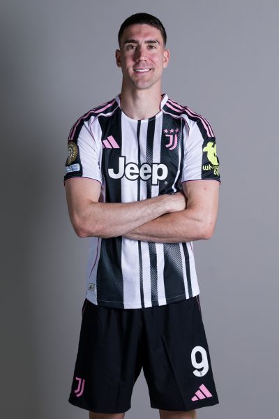 24-25 ユベントス 9番 ヴラホヴィッチ ユベントス、24/25