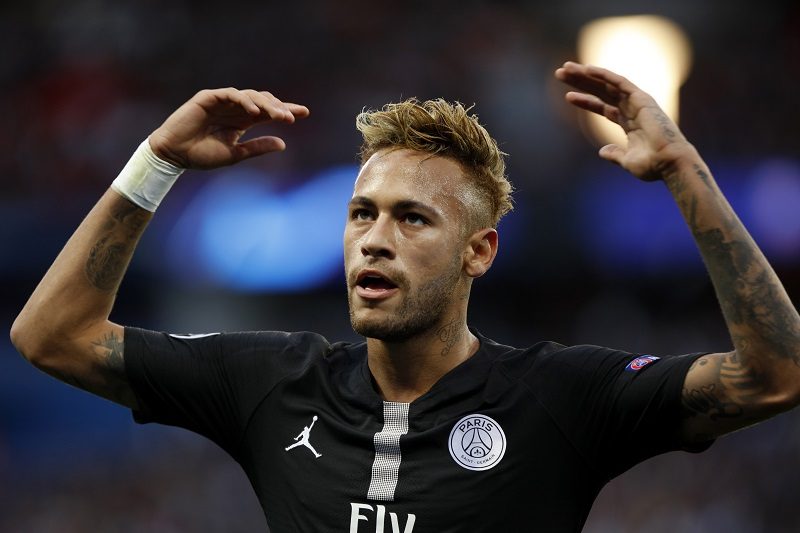 写真・7枚目】ネイマールが圧巻ハット！ 親子で“偉業達成”も…CL第2節で