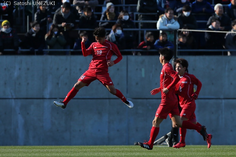 【写真ギャラリー】2018.12.31 第97回全国高校サッカー選手権大会 1回戦 浦和南 0-4 東福岡