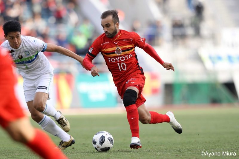 AyanoMiura_181201_012