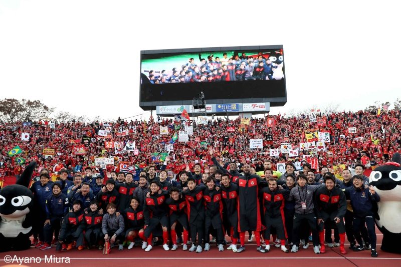 AyanoMiura_181201_034