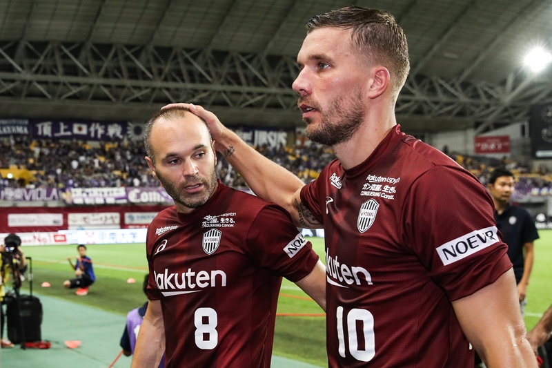 イニエスタ、ポドルスキ