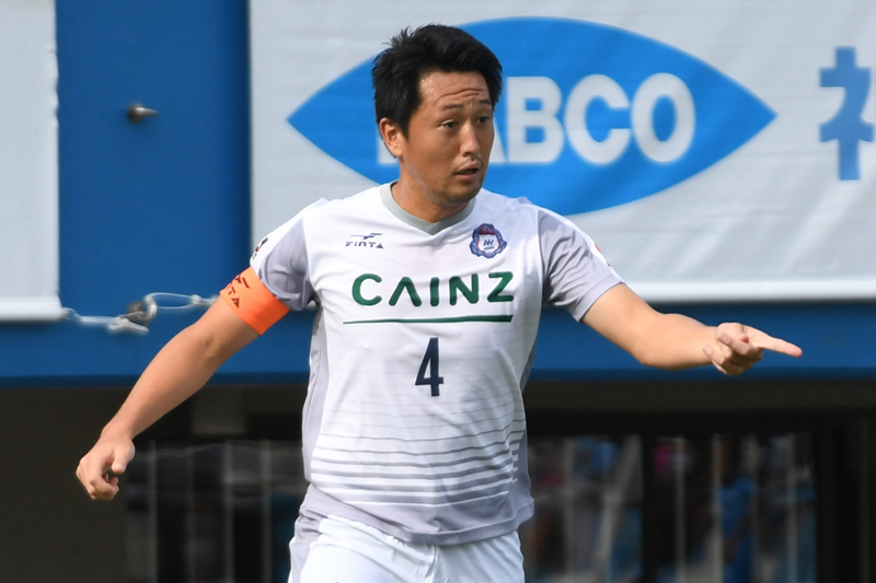 坪内秀介