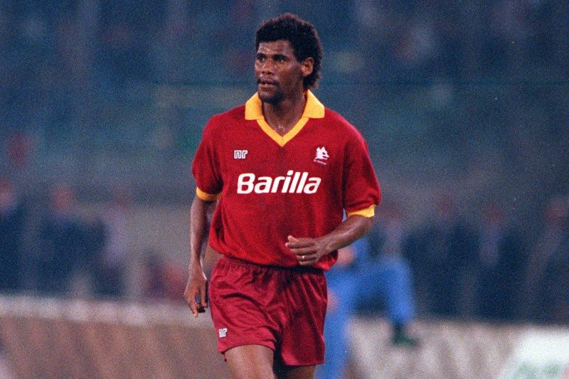 Football. UEFA Cup Final, Second Leg. Rome, Italy. 22nd May 1991. Roma 1 v Inter Milan 0 (Inter win 2-1 on aggregate). Roma's Santos Aldair.