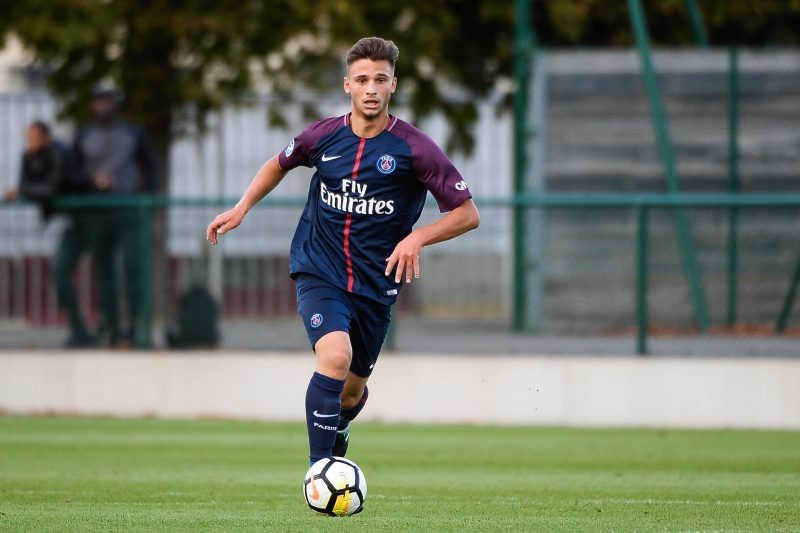Paris Saint Germain B v Chasselay - National 2