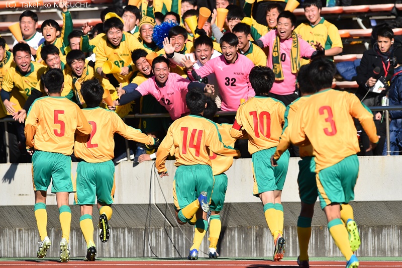 【写真ギャラリー】2019.1.2 第97回全国高校サッカー選手権大会 2回戦 明秀日立 0－1 星稜