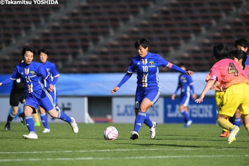 写真ギャラリー 19 1 7 第27回全日本高等学校女子サッカー選手権大会 準決勝 星槎国際湘南 4 0 東海大福岡 サッカーキング