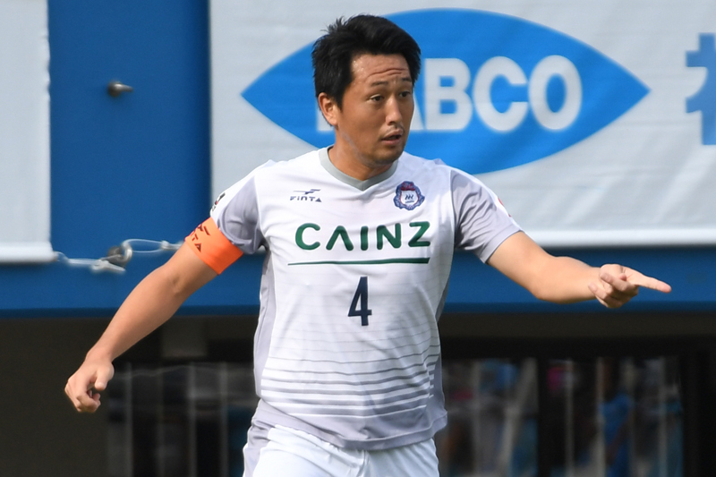 坪内秀介