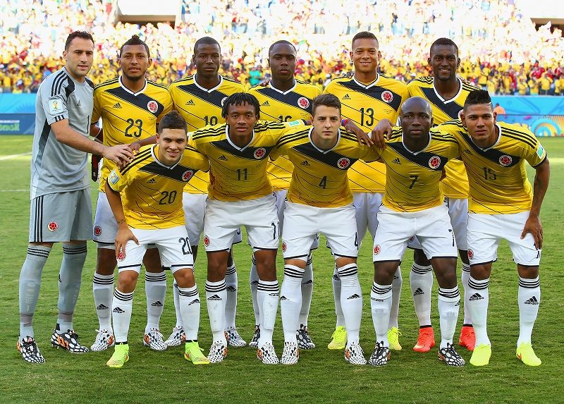 2014年サッカーワールドカップフラッグ 写真・1枚目】「優勝」の夢が打ち砕かれた“悪夢の惨敗”【日本vs