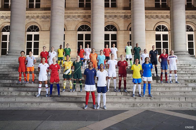 Nike-National-Team-Kit-Group-Paris-Elaine-Constantine-1_native_1600