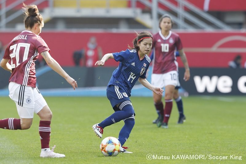 Germany_Japan_190409_0004_