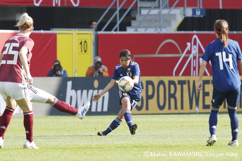 Germany_Japan_190409_0006_