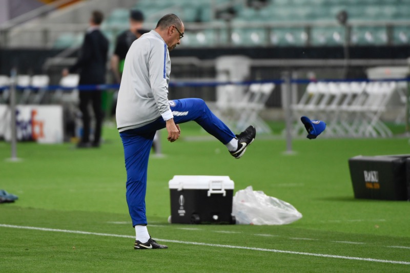 マウリツィオ・サッリ監督