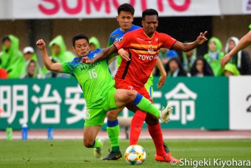 J1 20190504 Shonan vs Nagoya Kiyohara6(s)
