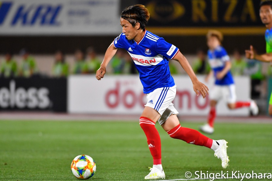 J1 20190531 Shonan vs YokohamaFM Kiyohara8(s)