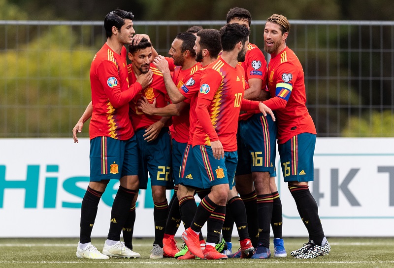 スペインが4発快勝でEURO予選3連勝！　カソルラは1302日ぶりに代表プレー