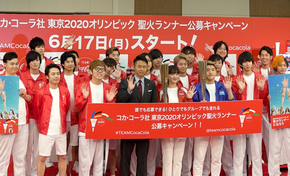 堂安律が綾瀬はるかや北島康介、HIKAKINらと東京五輪聖火ランナー参加を呼びかけ