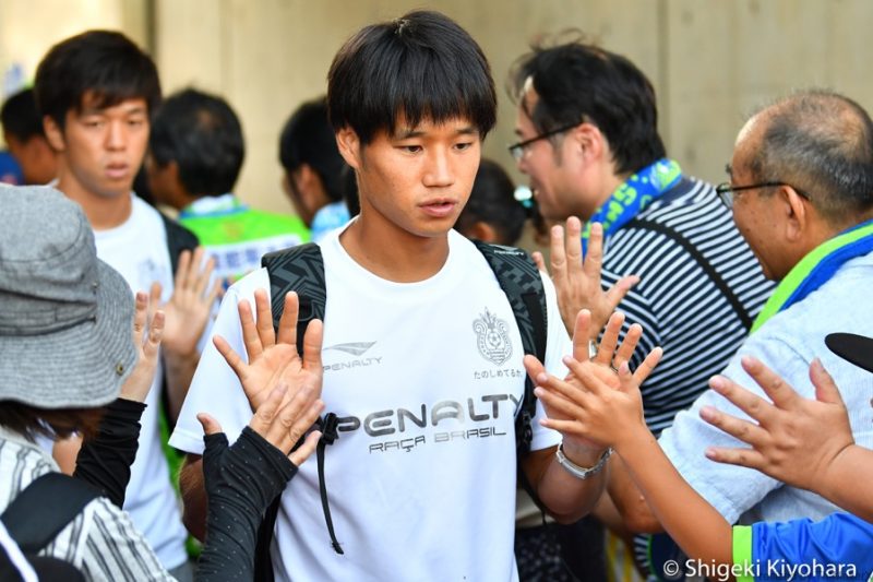 J1 20190817 Shonan vs Tosu Kiyohara1(s)