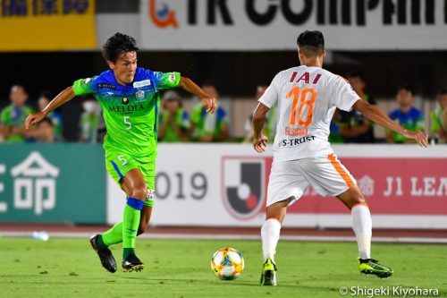 J1 20190929 Shonan vs Shimizu Kiyohara9(s)