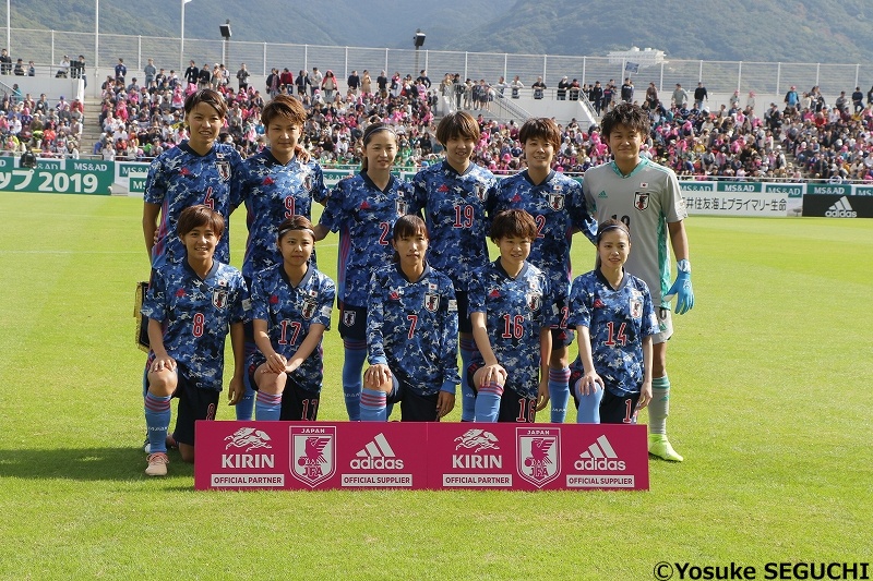 なでしこ 日本晴れ を初お披露目 史上初 男子より先の実戦着用 サッカーキング